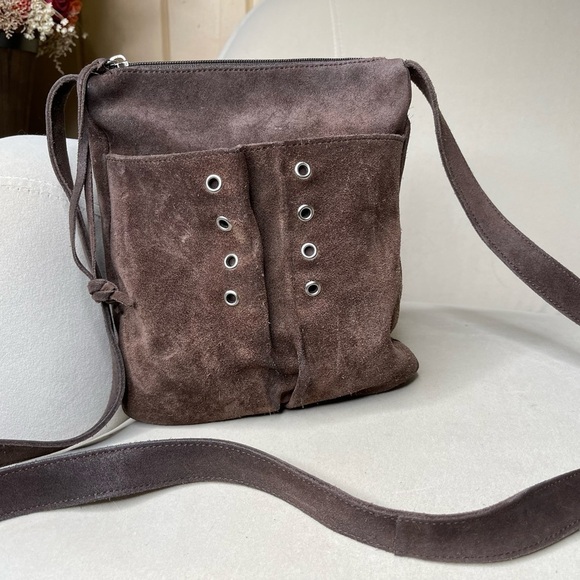 American Eagle Outfitters Vintage Y2K Brown Suede Shoulder Bag Zip Top - Picture 1 of 6